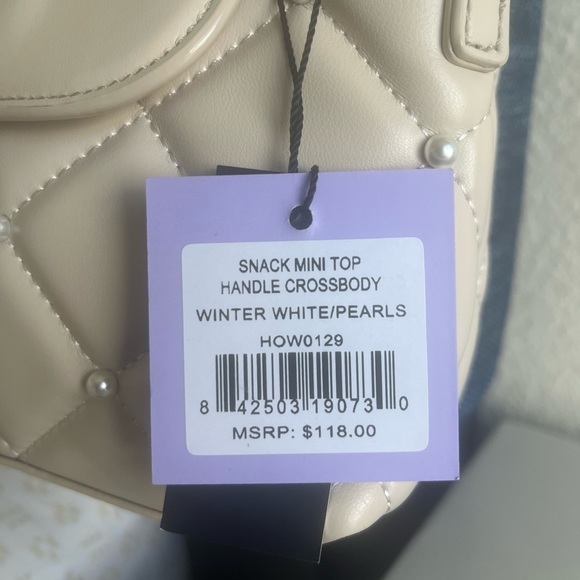 NWT House of Want Faux Pearl Diamond Quilt Mini Satchel - Picture 3 of 5